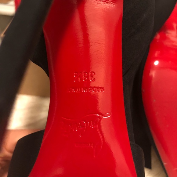 Christian Louboutin
Douce du Desert Pump, Black - Picture 5 of 8